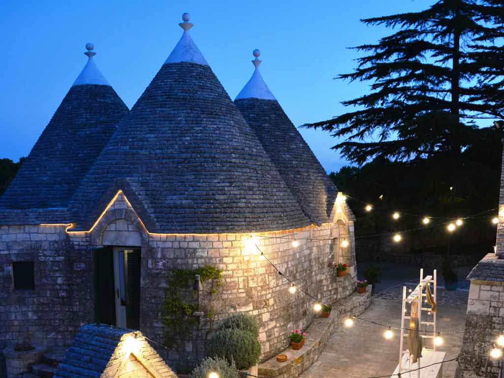 1024trulli.jpg